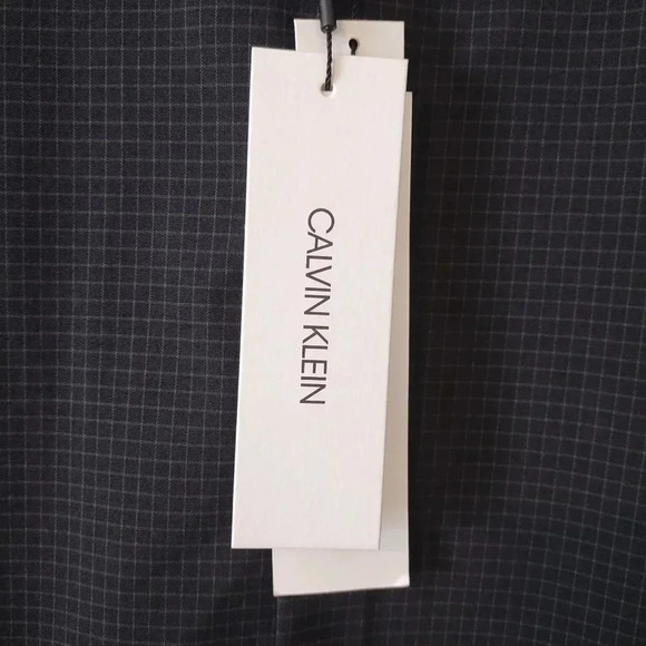 Calvin Klein Move 365 Long Sleeve Button Up NWT - Lg - Picture 6 of 11